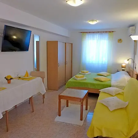 Apartement Natalija St. * Njivice